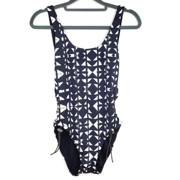 Dolce Vita Small Tribal Print One Piece Scoop Back Bathing Suit - Picture 1 of 7